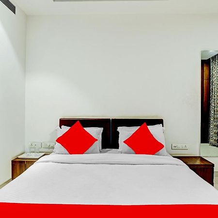 Hotel O Rishta And Jahan Banquet And Rooms Bhatha Экстерьер фото