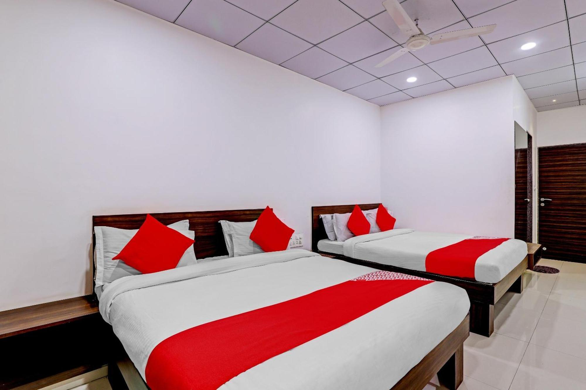 Hotel O Rishta And Jahan Banquet And Rooms Bhatha Экстерьер фото